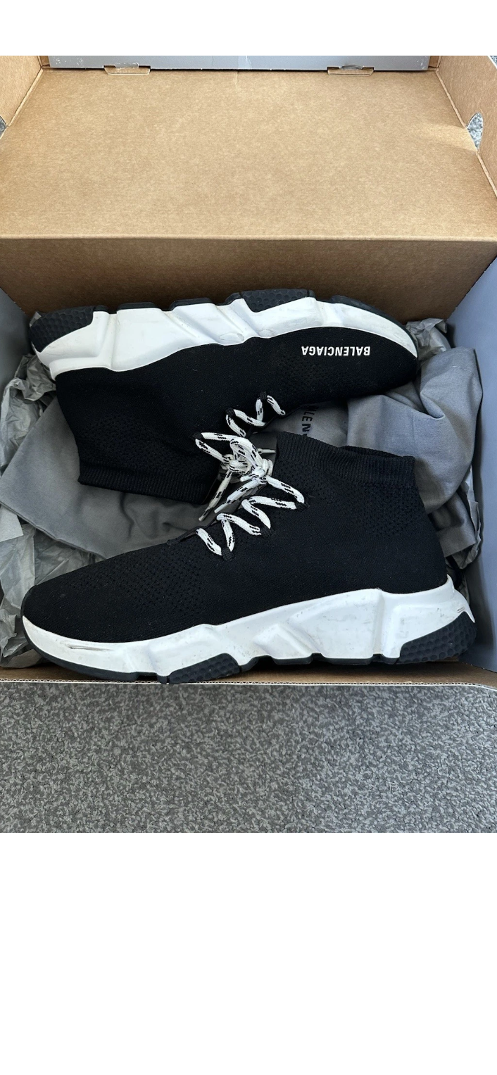 Balenciaga speed laced up