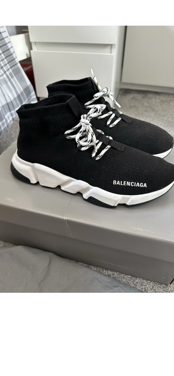 Balenciaga speed laced up